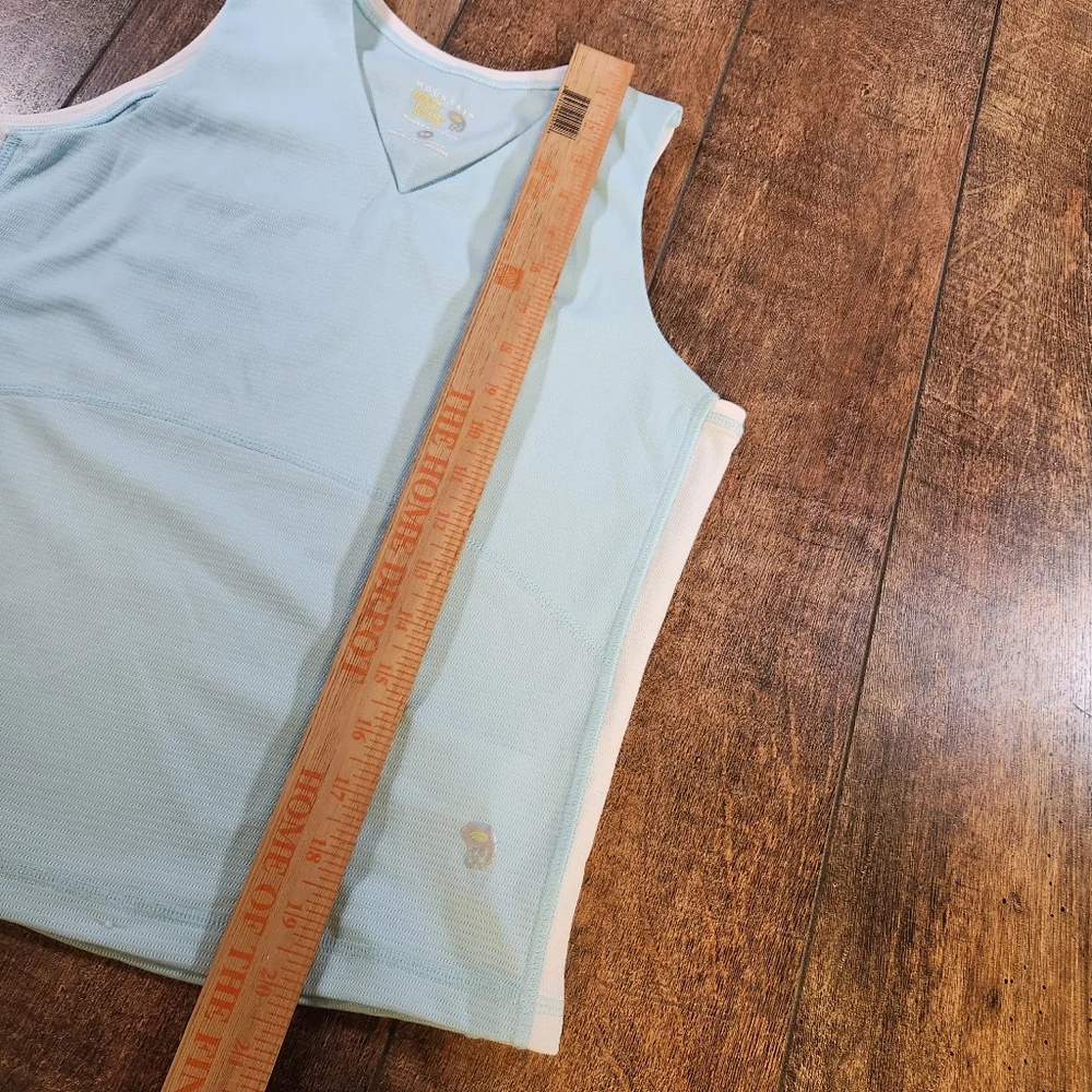 Mountain Hardwear Women Size S Performance Tank Top Stretch Sleeveless Sky Blue - Picture 5 of 8